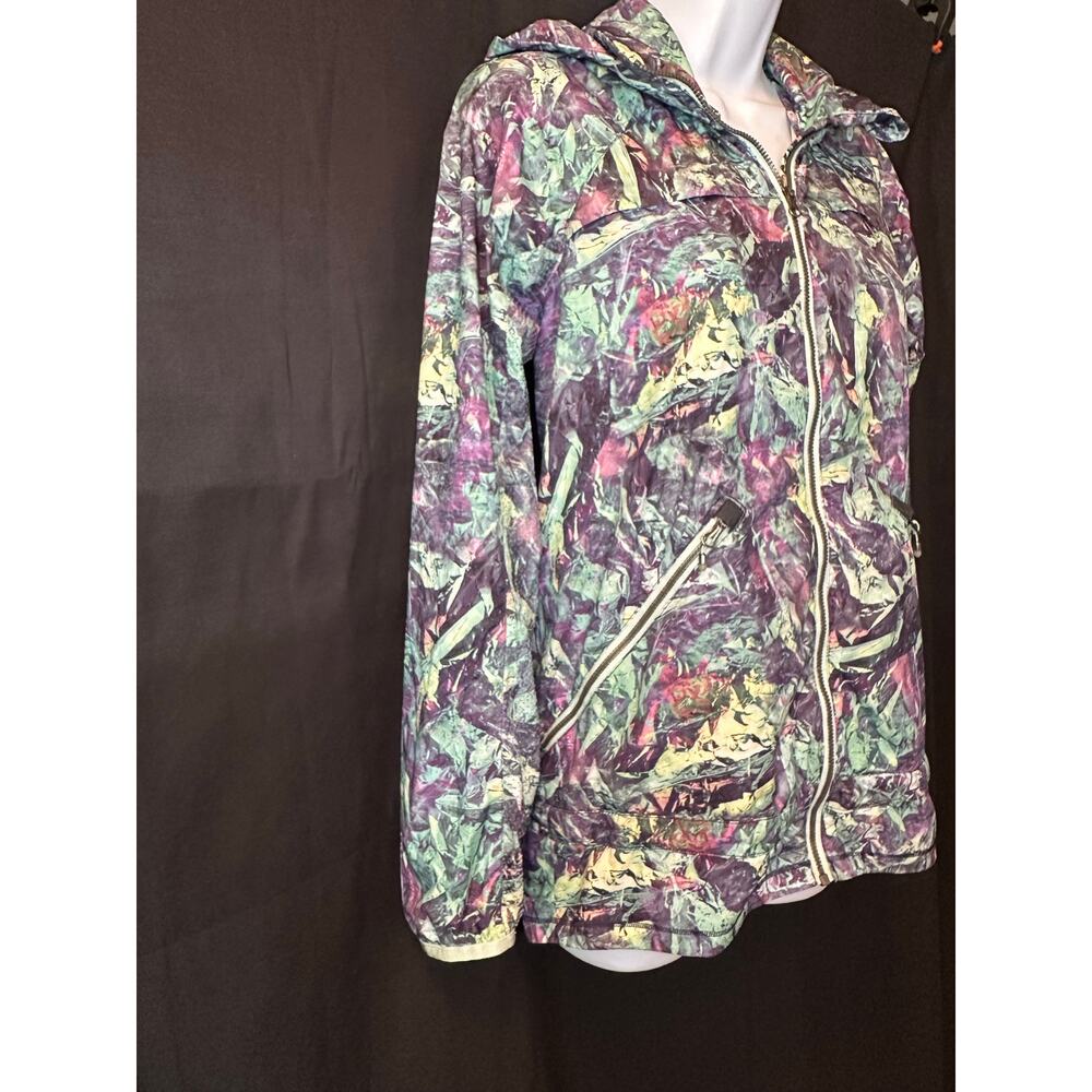 LULULEMON Miss Misty Lightweight Packable Wind Rain Jacket Hooded Iridescent SZ4 - Picture 5 of 15